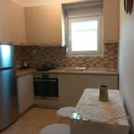 דירה Eirini's Place Nea Kallikrateia